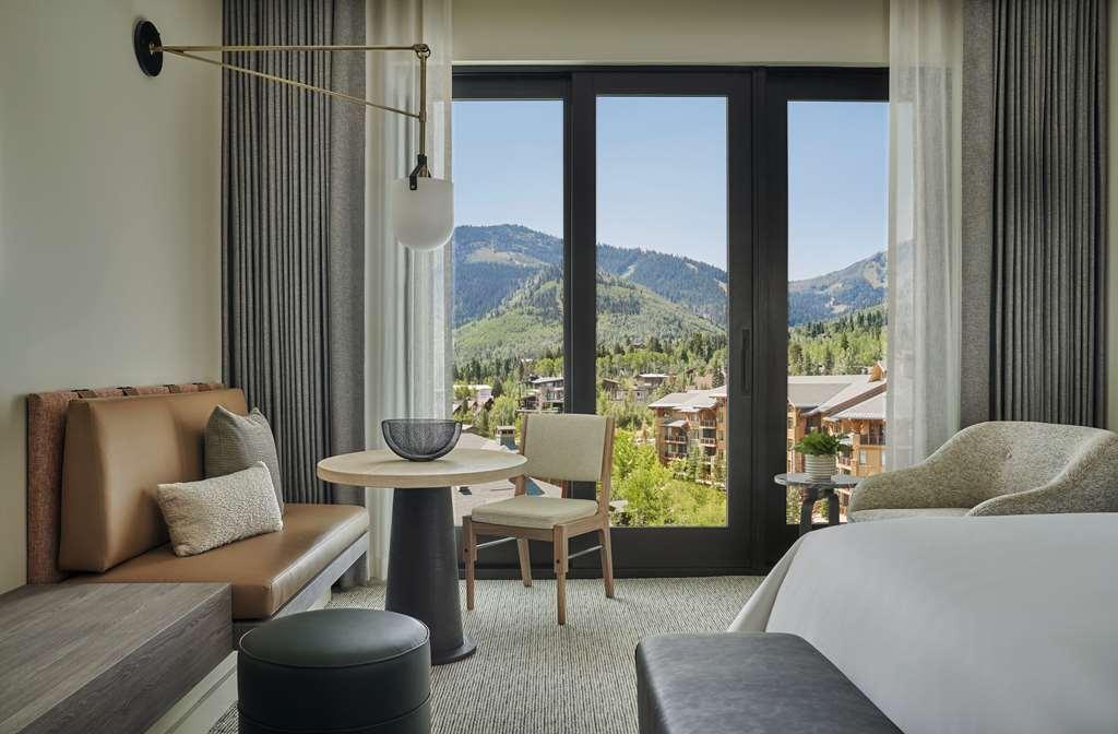 Pendry Park City Exterior photo